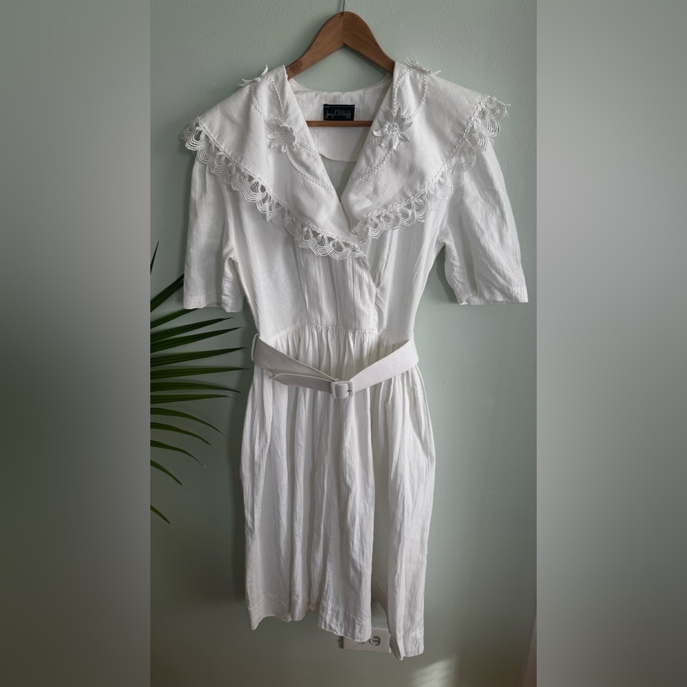 Vintage Joseph Ribkoff White Textured Fabric - Picture 3 of 9